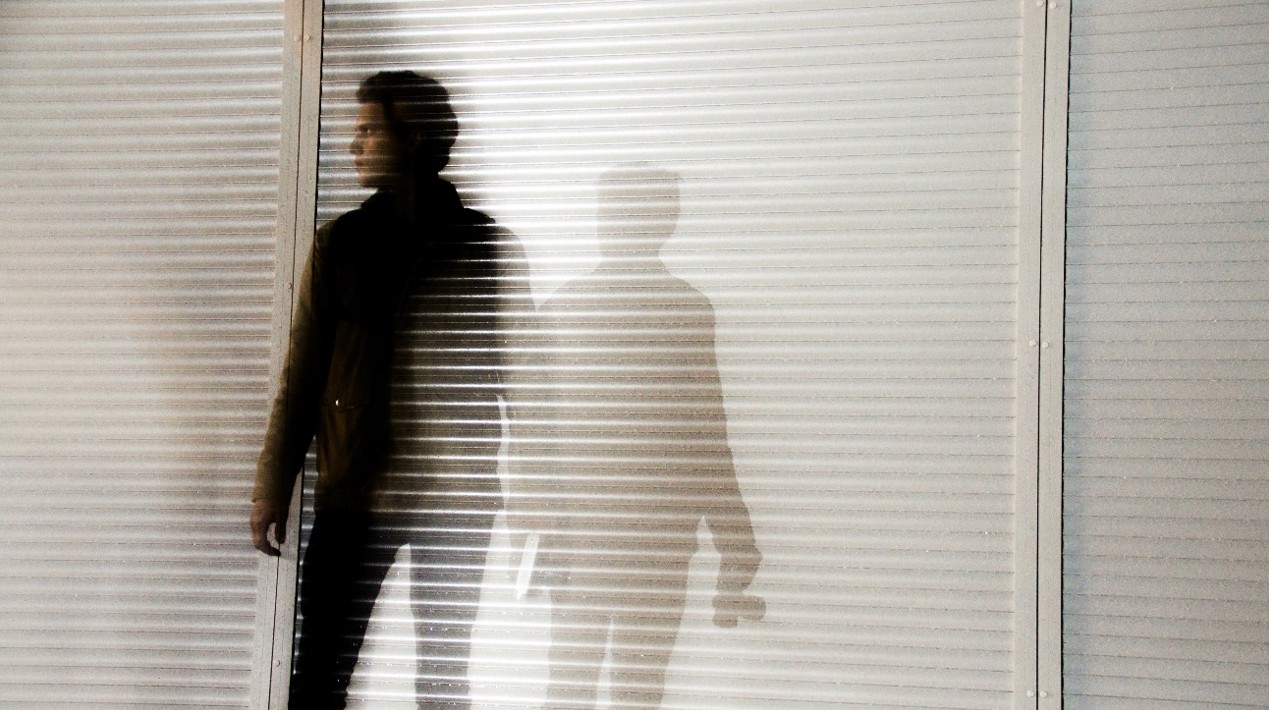 写真に影が現れる原因