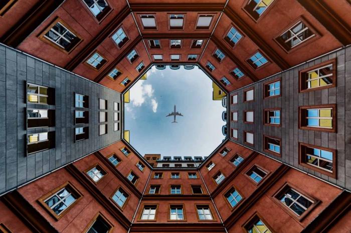 Architekturfotografie in einem Innenhof