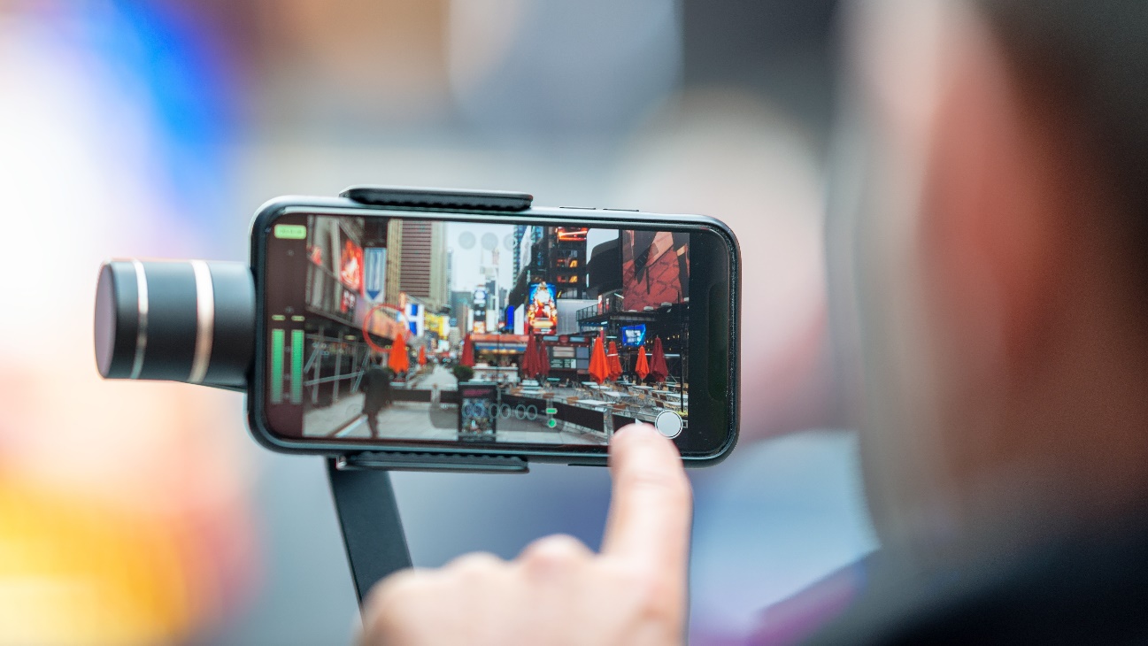 写真・動画撮影中手ぶれが発生する原因